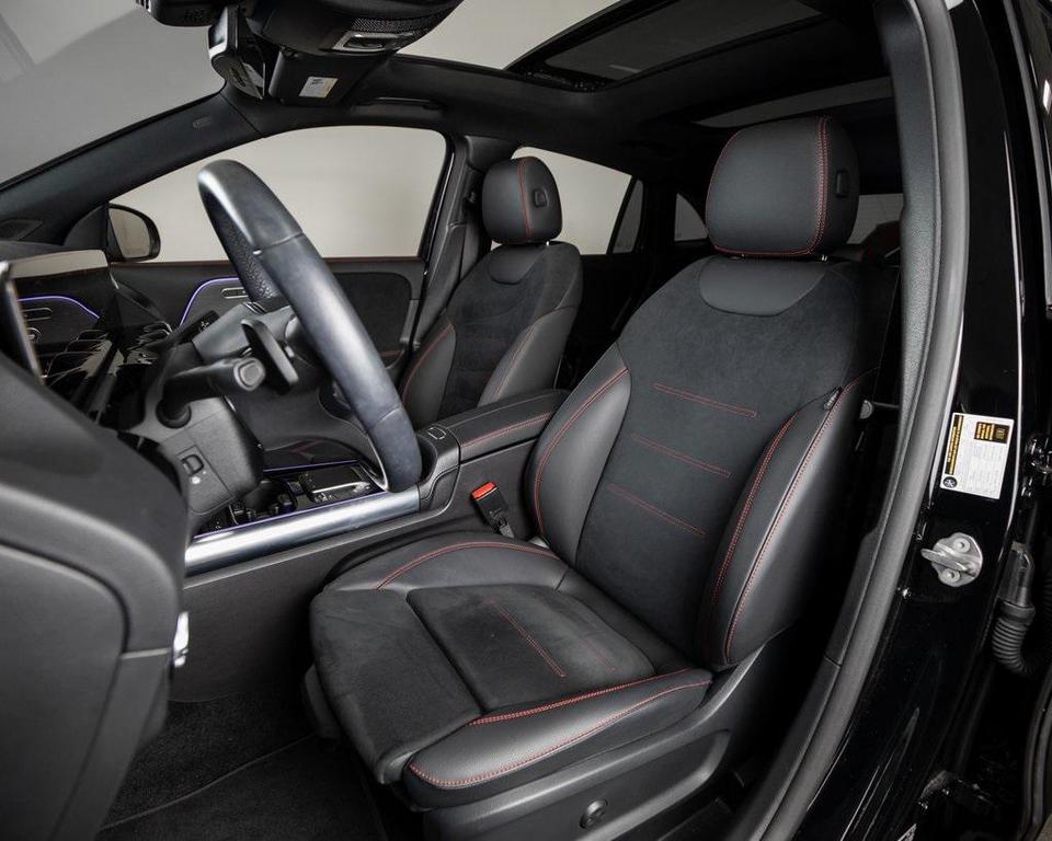 used 2023 Mercedes-Benz GLA 250 car, priced at $36,995
