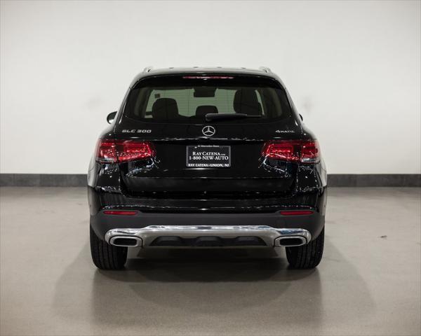 used 2022 Mercedes-Benz GLC 300 car, priced at $34,390