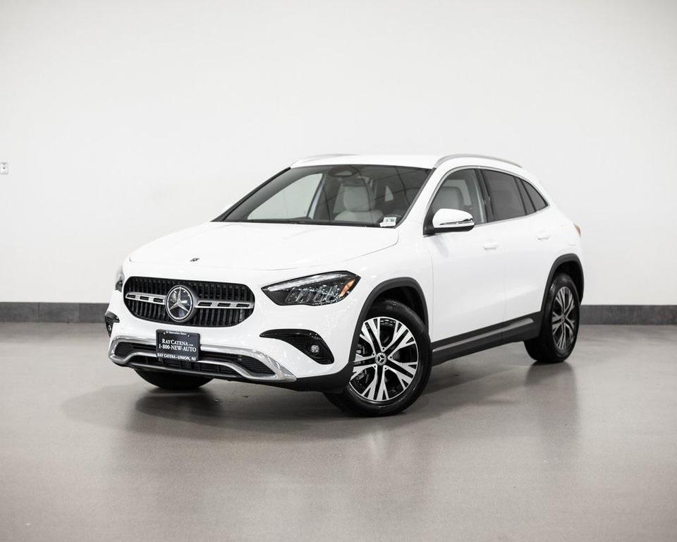 used 2025 Mercedes-Benz GLA 250 car, priced at $41,250