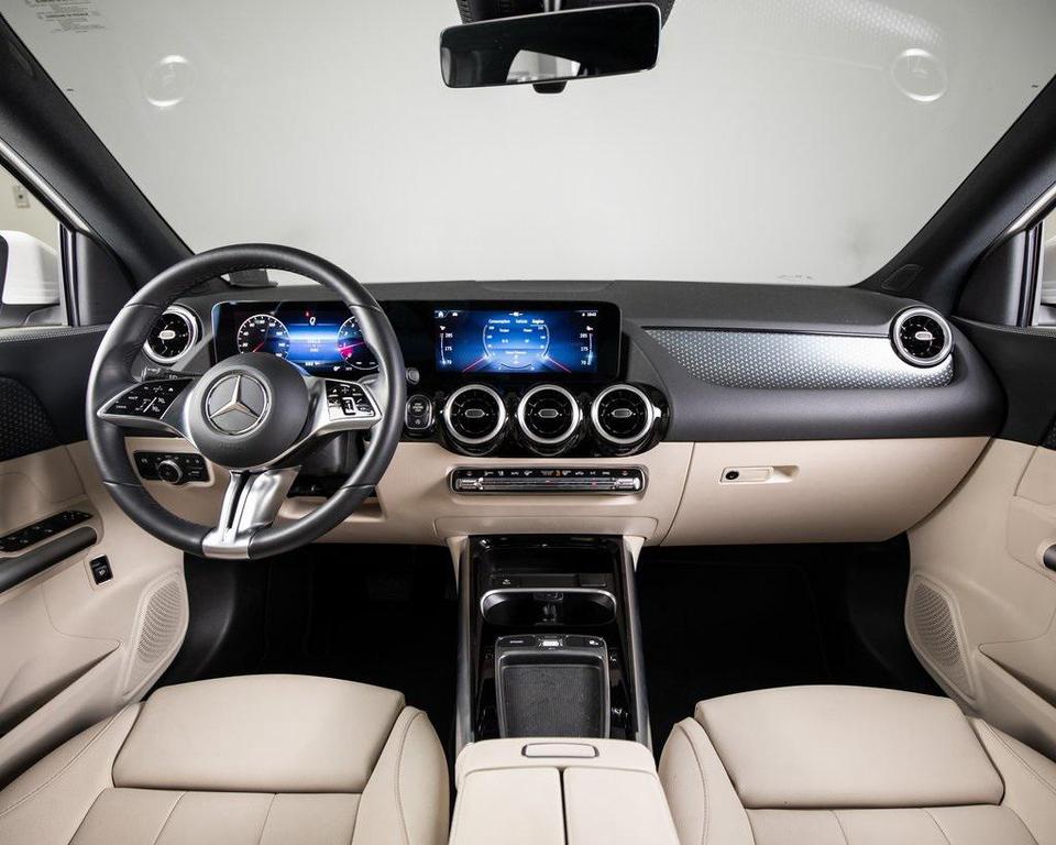 used 2025 Mercedes-Benz GLA 250 car, priced at $41,250