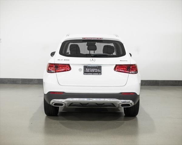 used 2022 Mercedes-Benz GLC 300 car, priced at $35,390