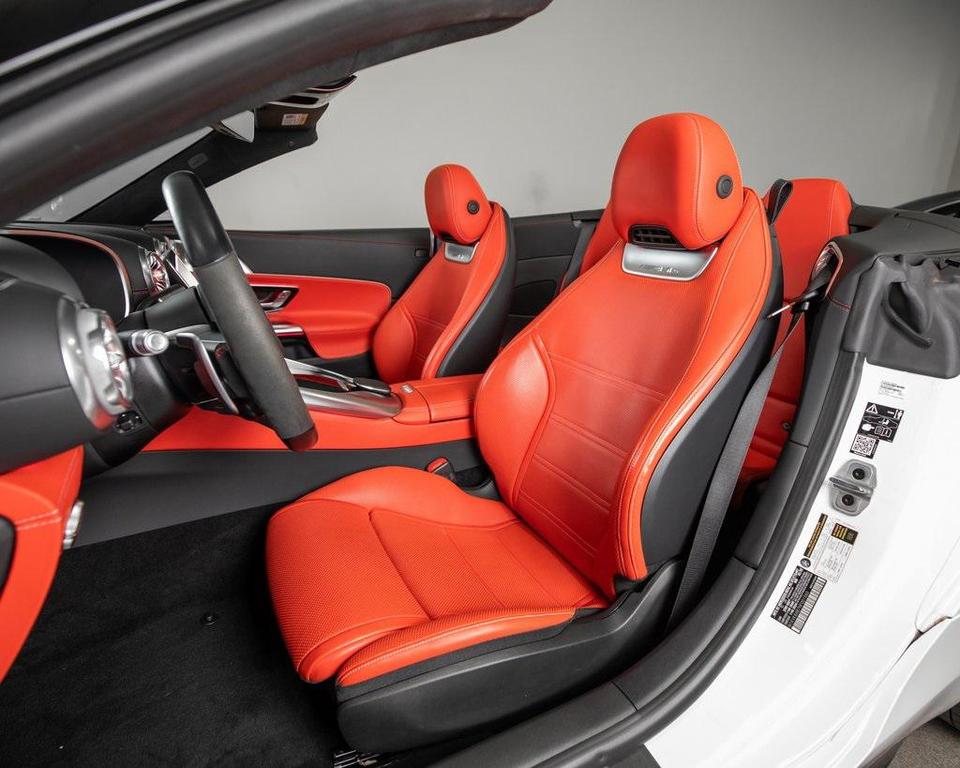 used 2022 Mercedes-Benz AMG SL 55 car, priced at $99,995