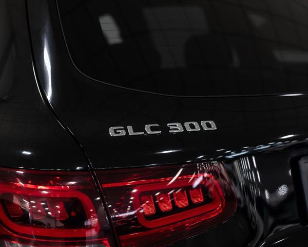 used 2021 Mercedes-Benz GLC 300 car, priced at $32,390