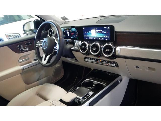 used 2020 Mercedes-Benz GLB 250 car, priced at $29,890