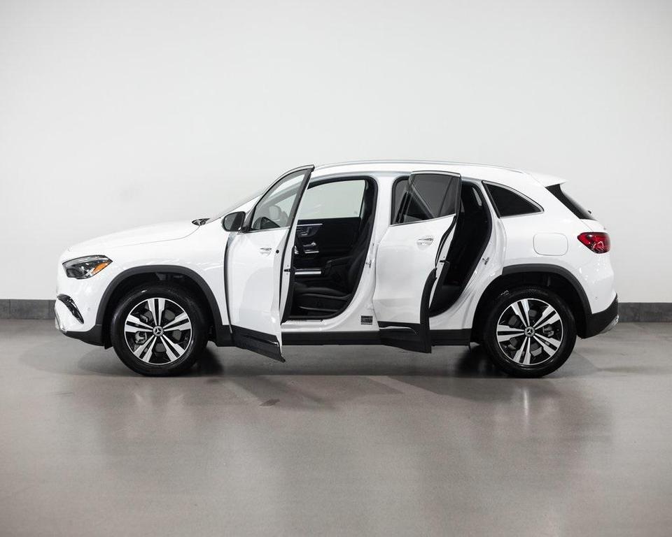 used 2025 Mercedes-Benz GLA 250 car, priced at $47,025