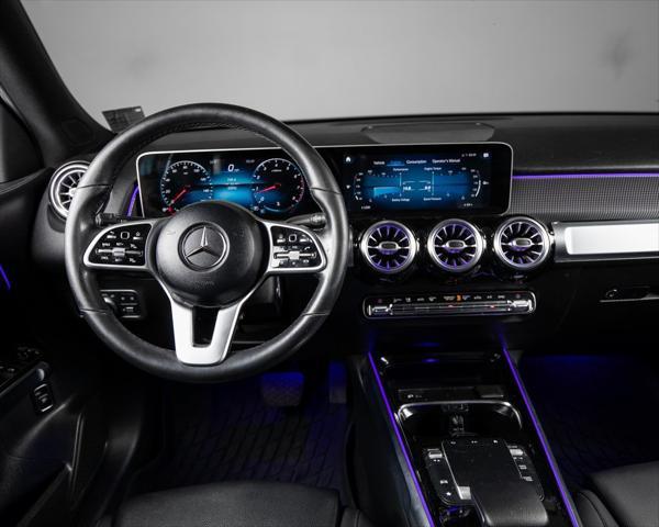 used 2021 Mercedes-Benz GLB 250 car, priced at $30,490