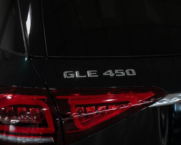 used 2022 Mercedes-Benz GLE 450 car, priced at $57,890