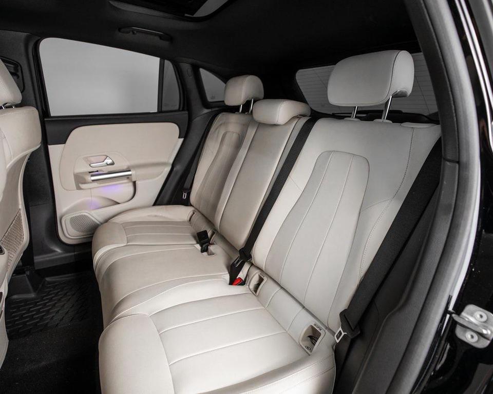 used 2023 Mercedes-Benz GLA 250 car, priced at $32,890