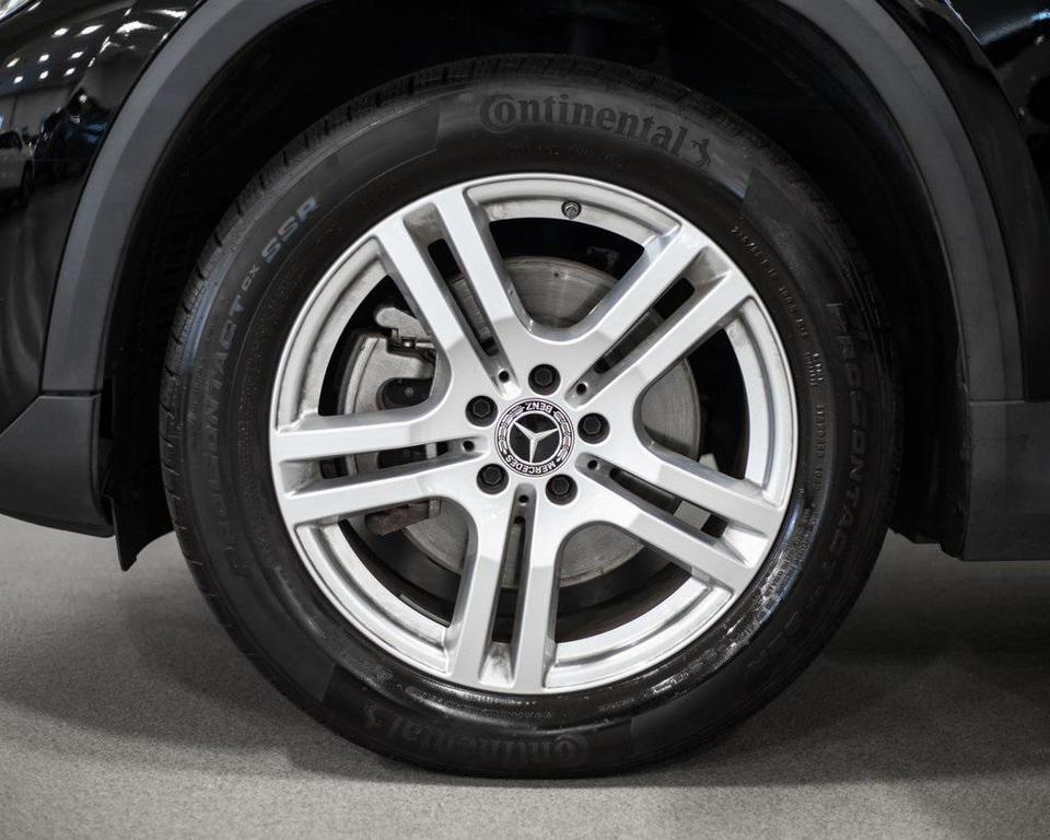 used 2023 Mercedes-Benz GLA 250 car, priced at $32,890