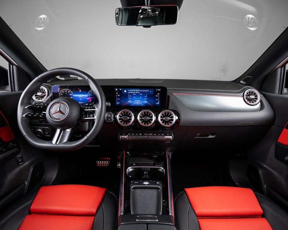 used 2025 Mercedes-Benz GLA 250 car, priced at $51,700