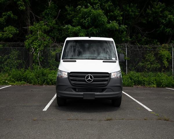 new 2024 Mercedes-Benz Sprinter 2500 car, priced at $56,117