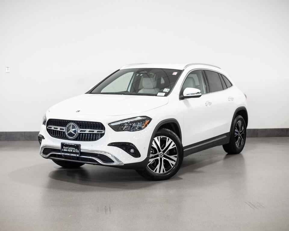 used 2025 Mercedes-Benz GLA 250 car, priced at $40,890