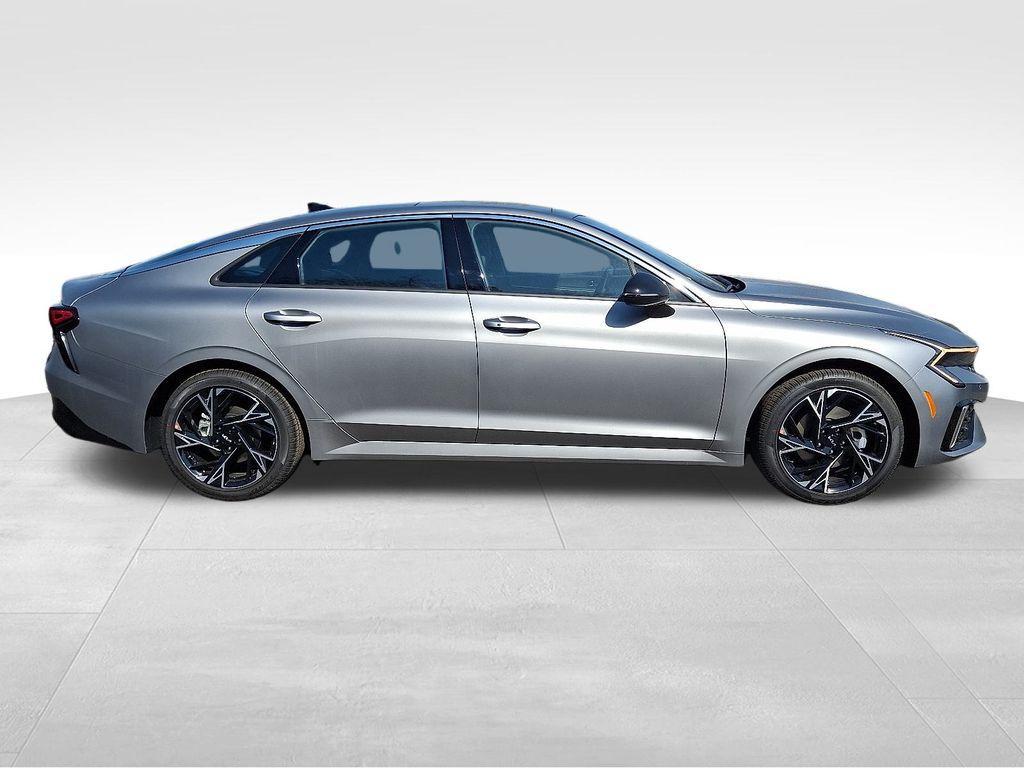 new 2025 Kia K5 car, priced at $31,870