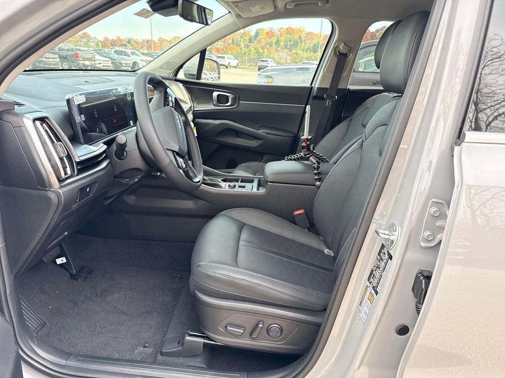 new 2026 Kia Sorento car, priced at $37,962