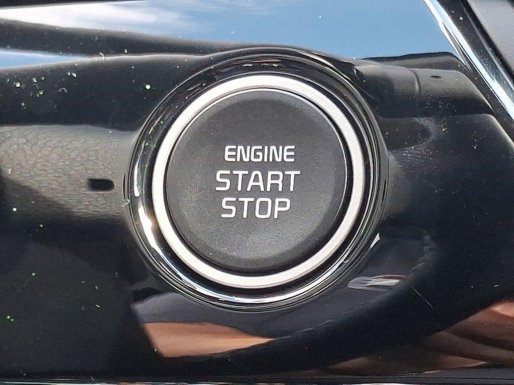 new 2026 Kia Seltos car, priced at $27,556