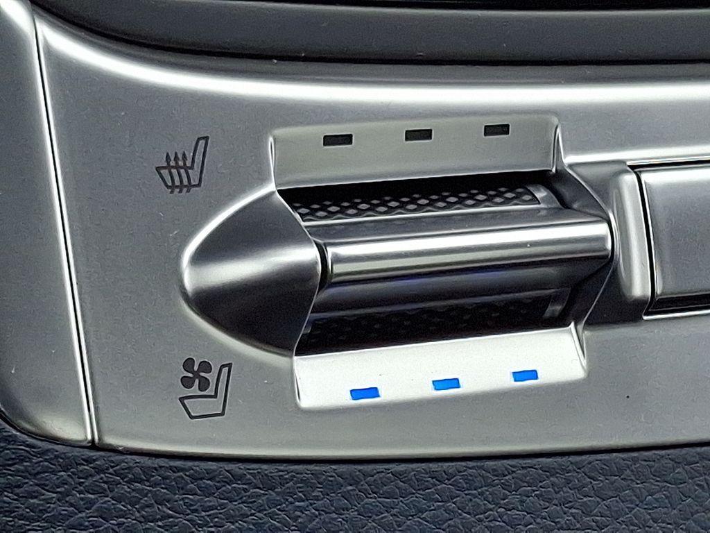 new 2026 Kia Carnival car, priced at $47,226