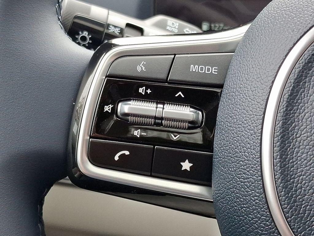 new 2026 Kia Carnival car, priced at $47,226