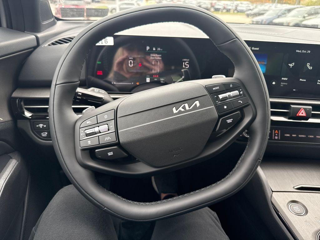 new 2026 Kia Sportage Plug-In Hybrid car, priced at $42,276