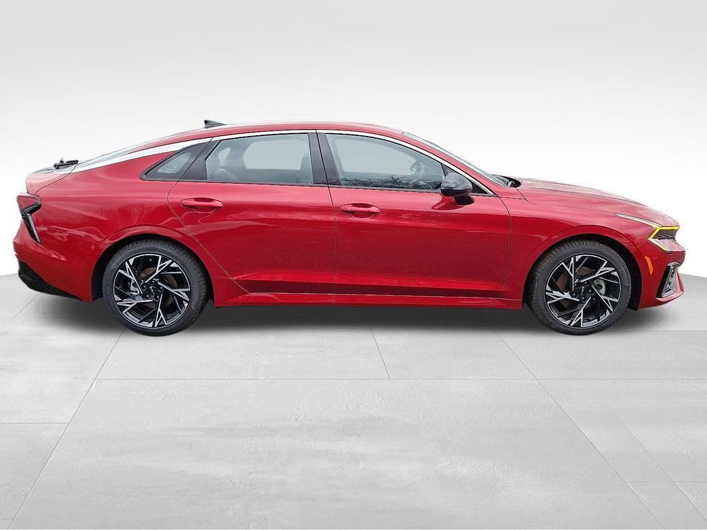 new 2025 Kia K5 car, priced at $29,498