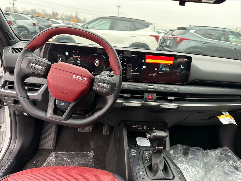 new 2025 Kia K4 car, priced at $27,605