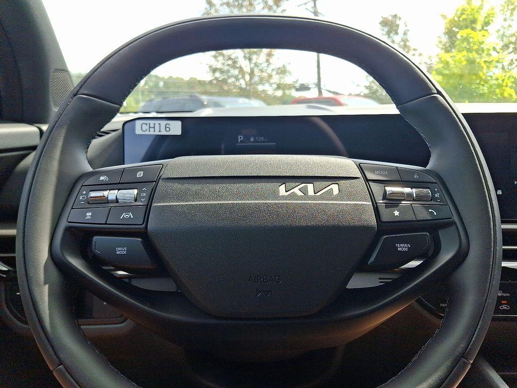 new 2026 Kia Sportage Hybrid car, priced at $35,462