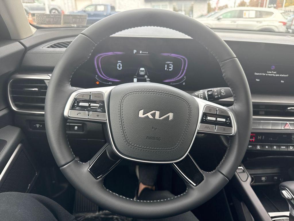 new 2025 Kia Telluride car, priced at $42,195