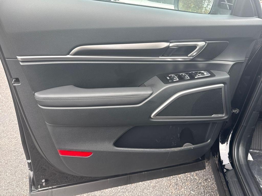 new 2025 Kia Telluride car, priced at $42,195