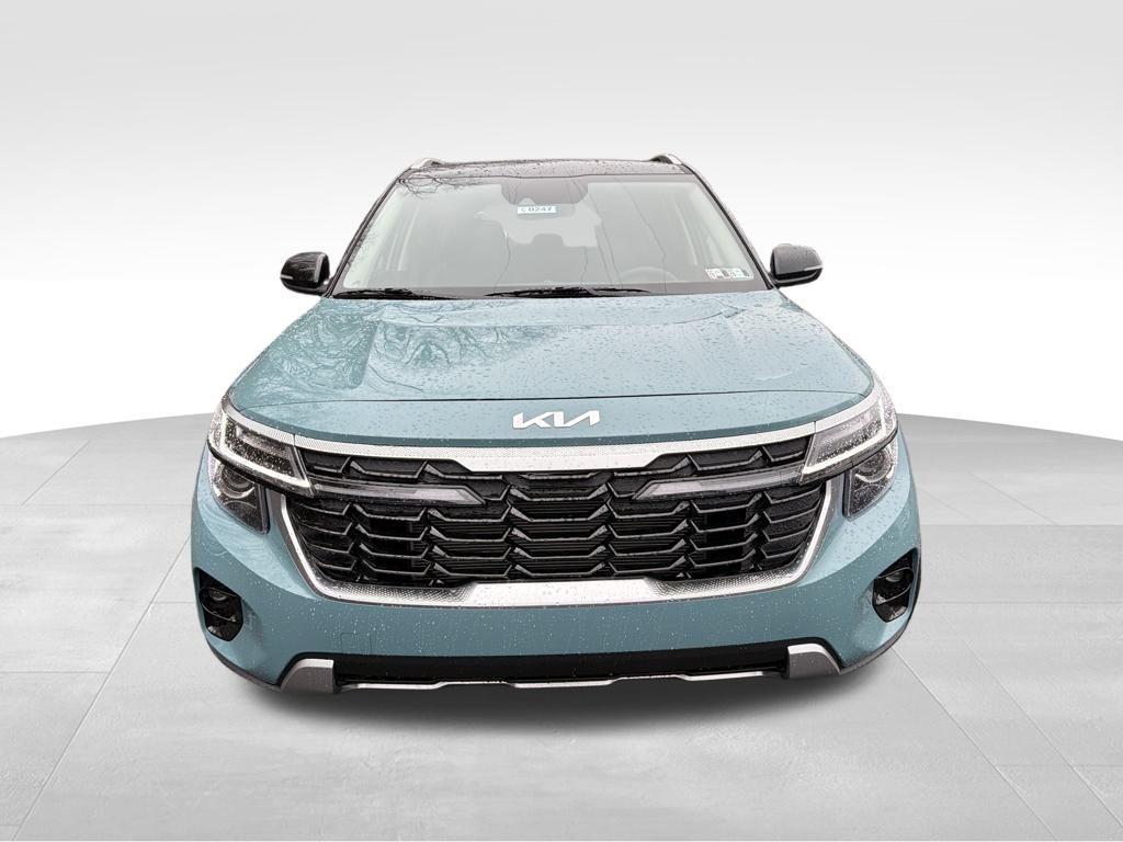 new 2026 Kia Seltos car, priced at $27,872