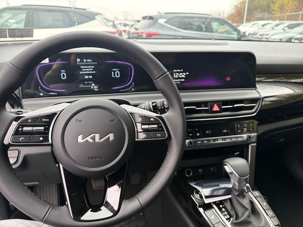 new 2026 Kia Seltos car, priced at $27,872