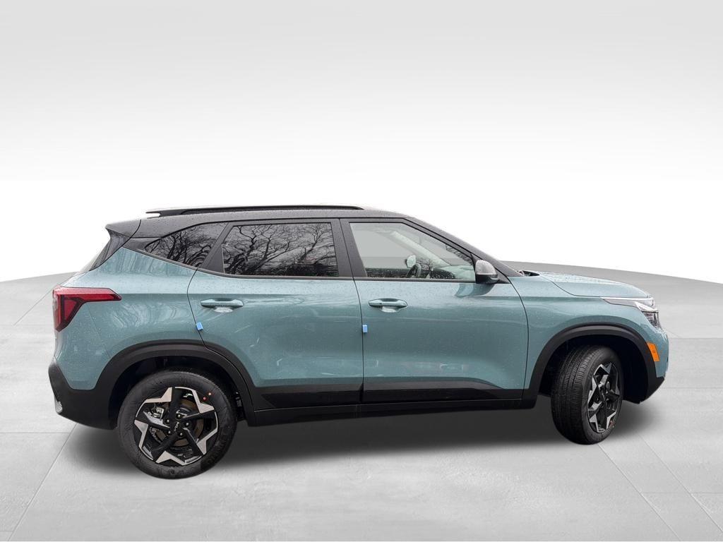new 2026 Kia Seltos car, priced at $27,872