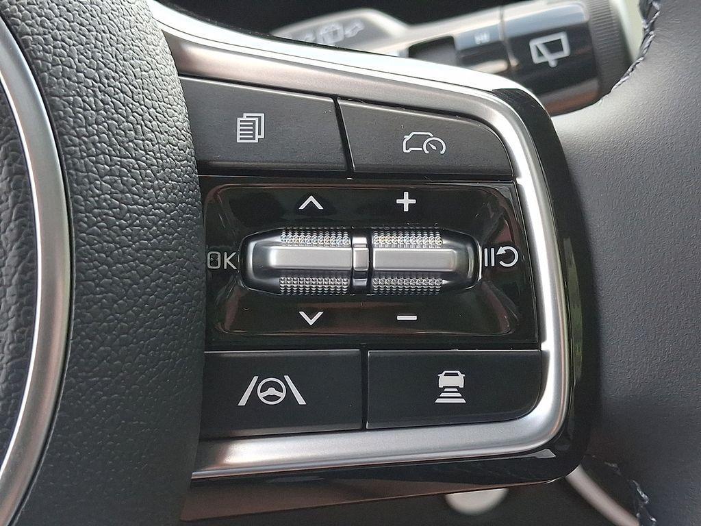 new 2026 Kia Carnival car, priced at $50,890