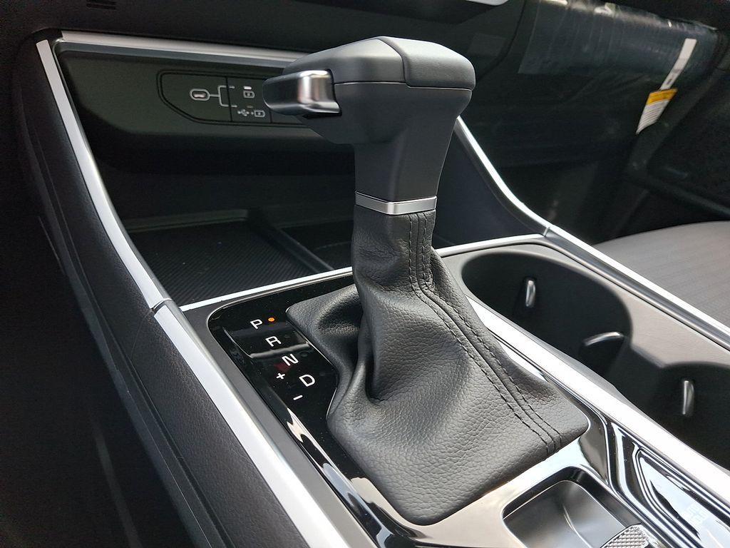 new 2026 Kia Carnival car, priced at $50,890