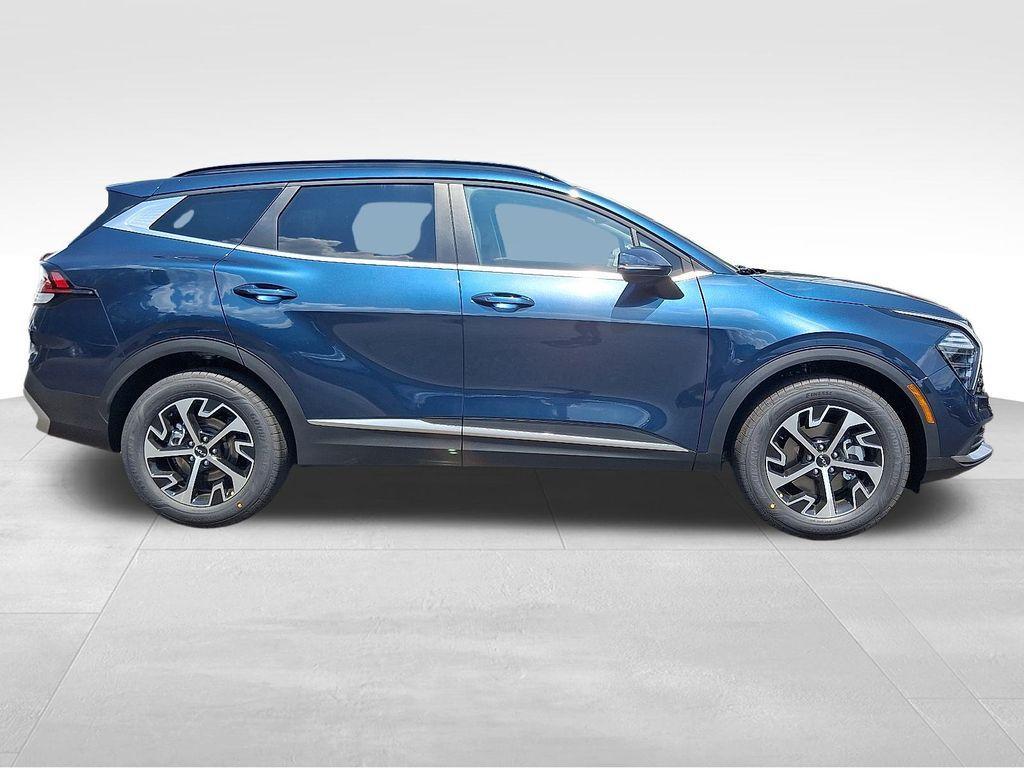 new 2025 Kia Sportage Hybrid car, priced at $34,773