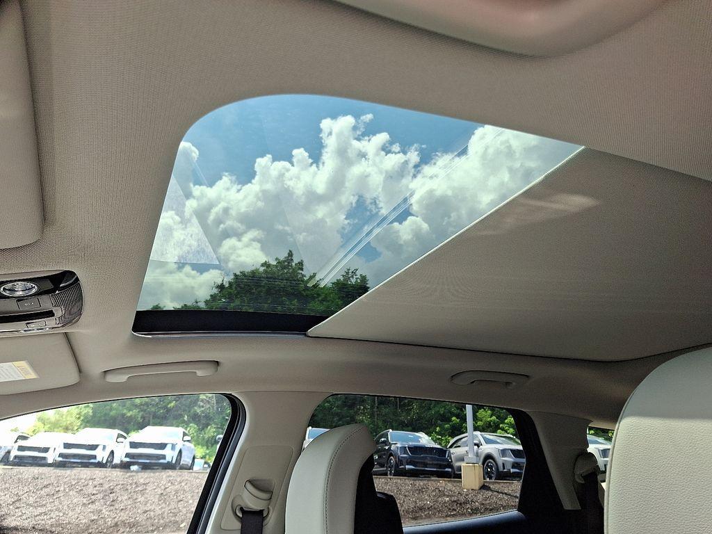 new 2025 Kia Sportage Hybrid car, priced at $34,773