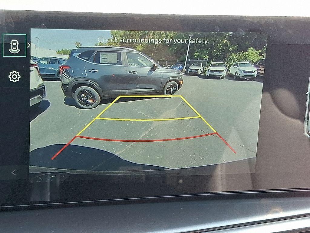 new 2026 Kia Sorento car, priced at $39,318