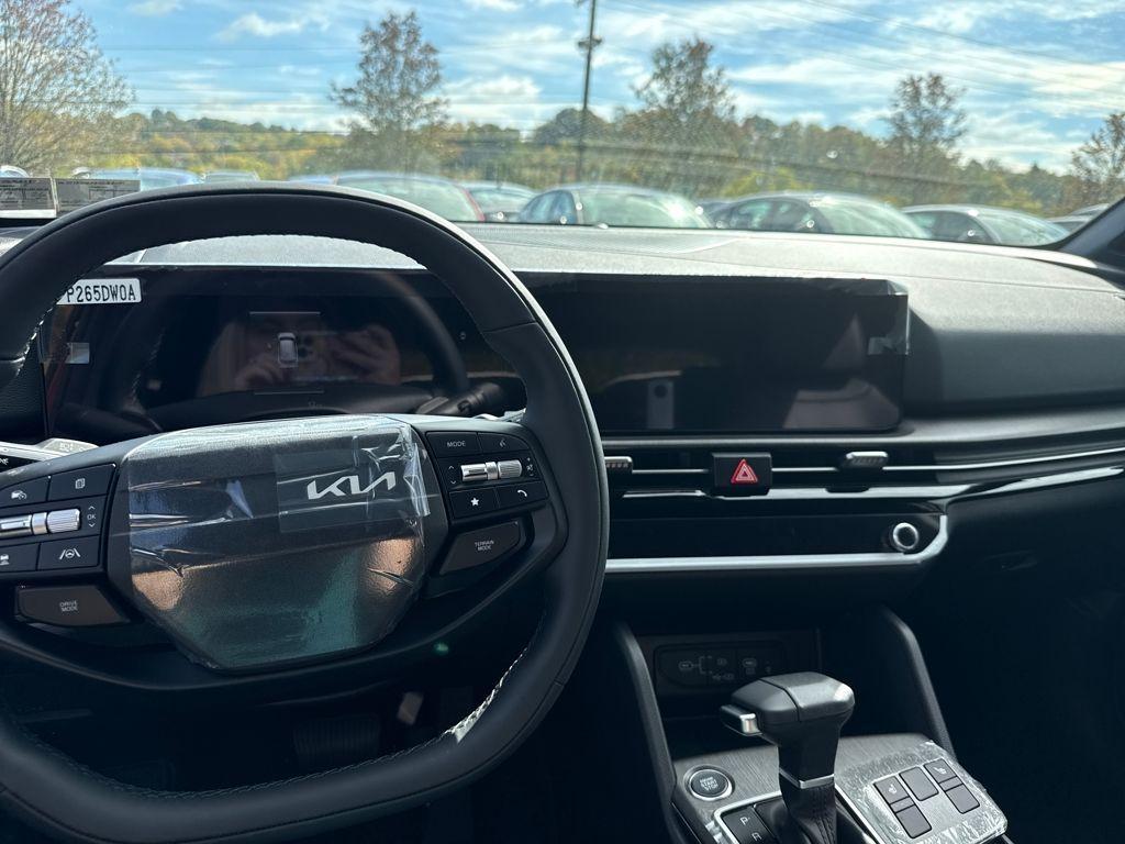 new 2026 Kia Sportage car, priced at $34,324