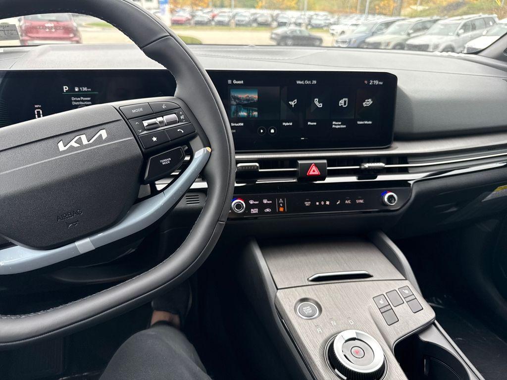 new 2026 Kia Sportage Hybrid car, priced at $36,648