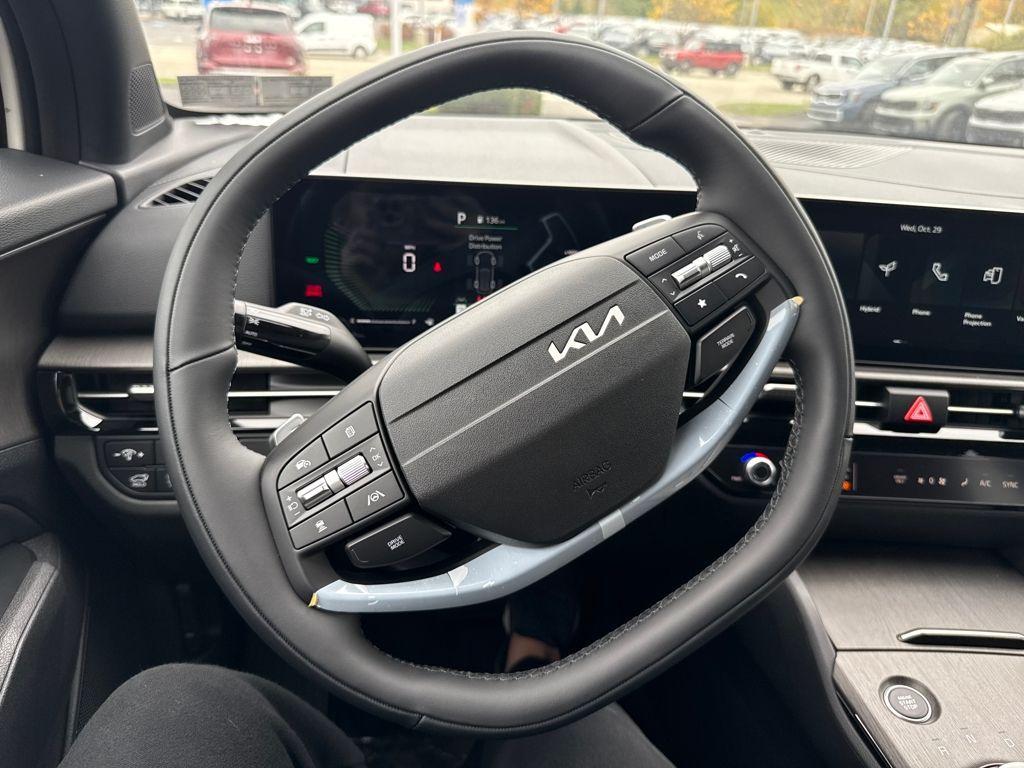 new 2026 Kia Sportage Hybrid car, priced at $36,648