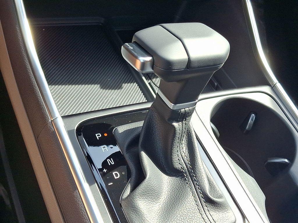 new 2026 Kia Carnival car, priced at $41,655