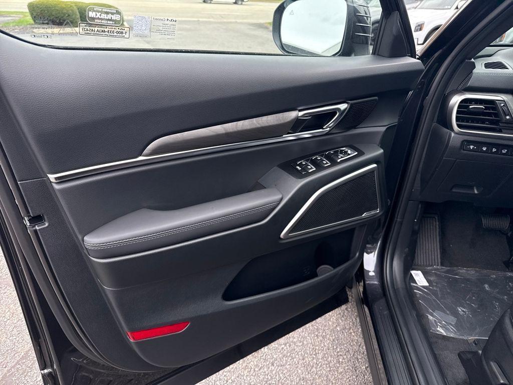 new 2025 Kia Telluride car, priced at $46,487