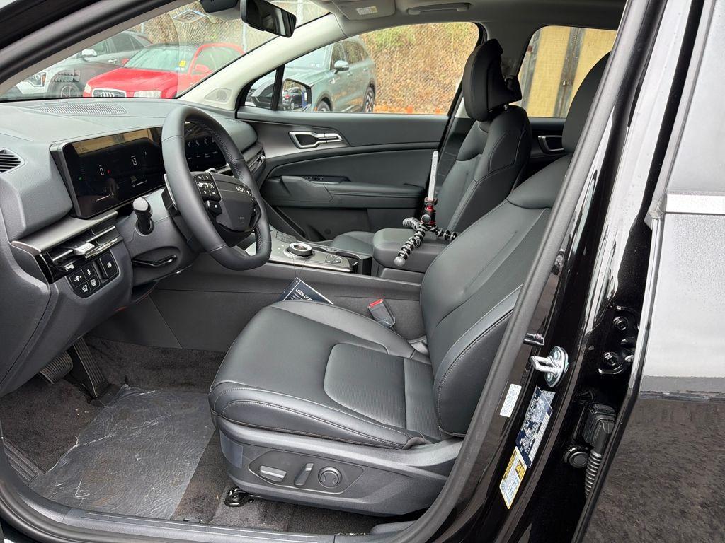 new 2026 Kia Sportage Hybrid car, priced at $35,366