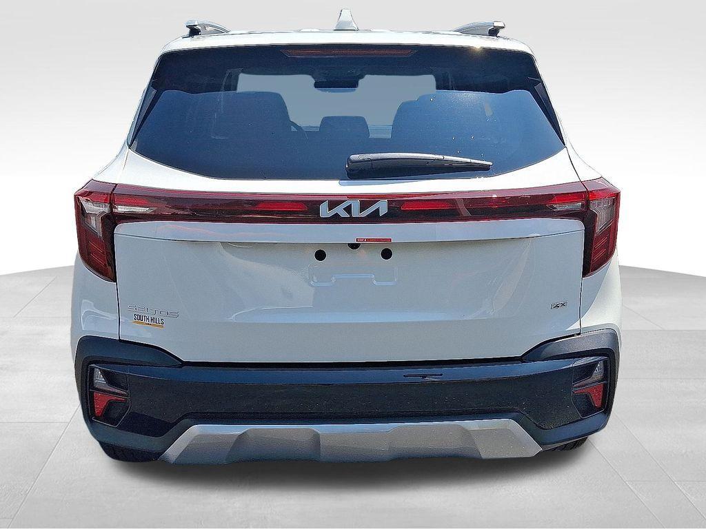 new 2026 Kia Seltos car, priced at $28,040