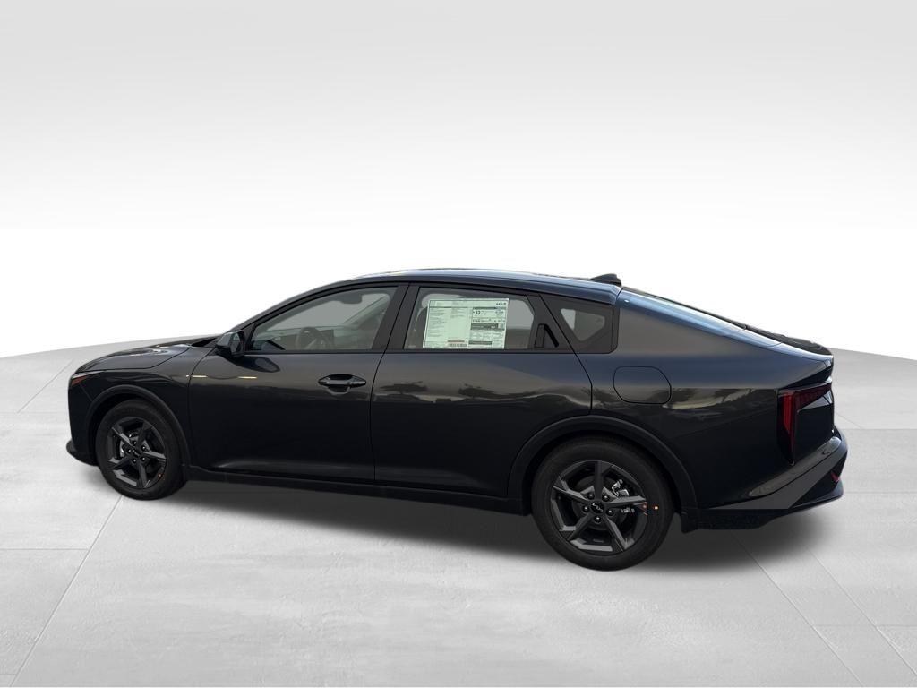new 2025 Kia K4 car, priced at $23,307