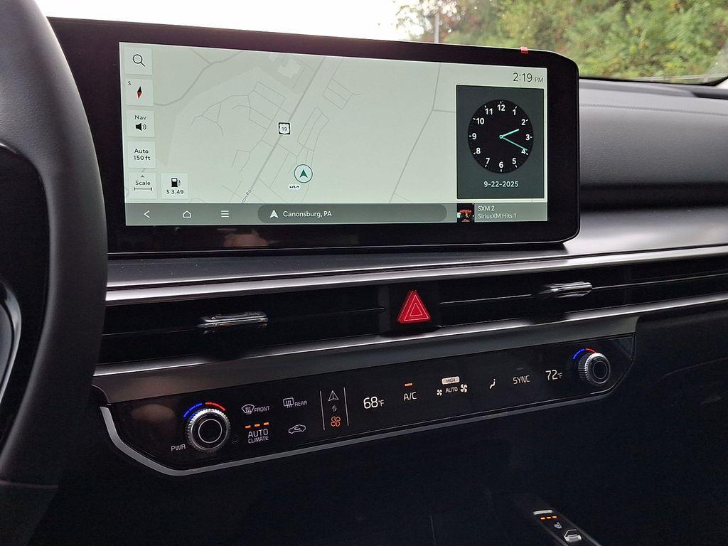 new 2026 Kia Sorento car, priced at $40,278