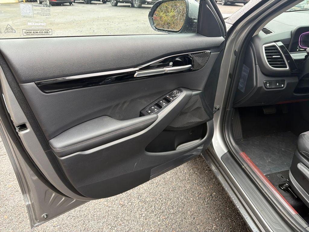 new 2026 Kia Seltos car, priced at $27,556