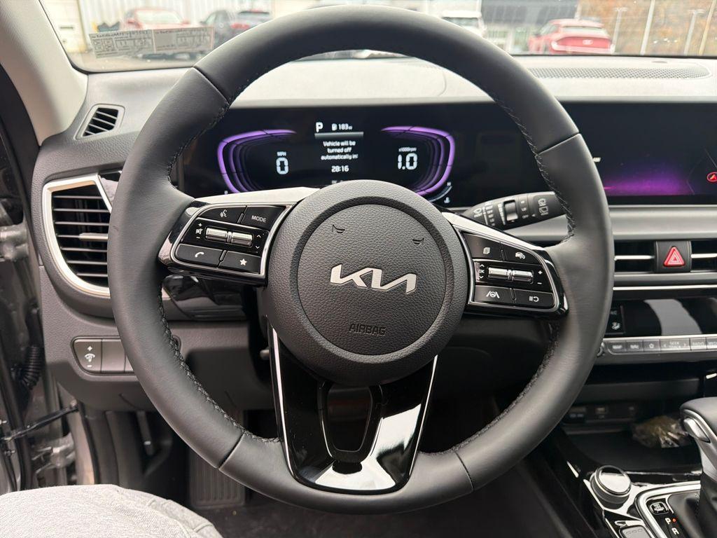 new 2026 Kia Seltos car, priced at $27,556