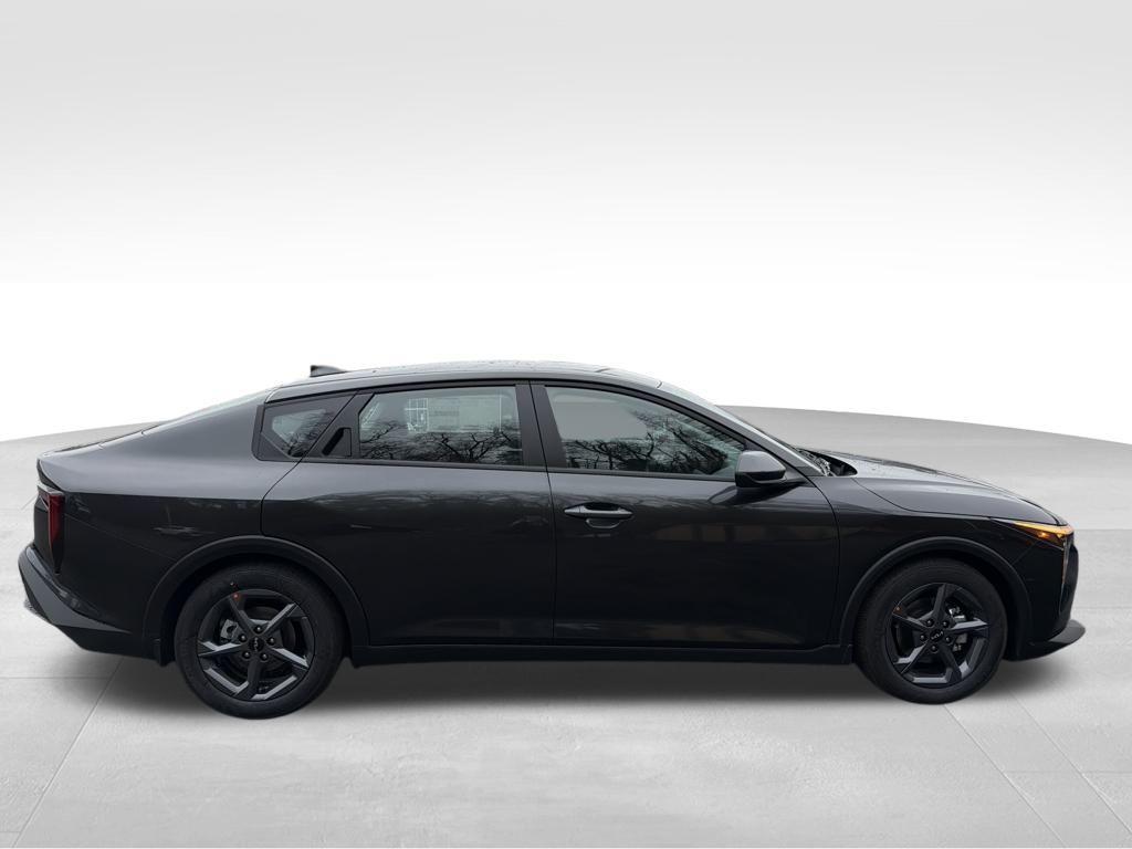 new 2025 Kia K4 car, priced at $23,307