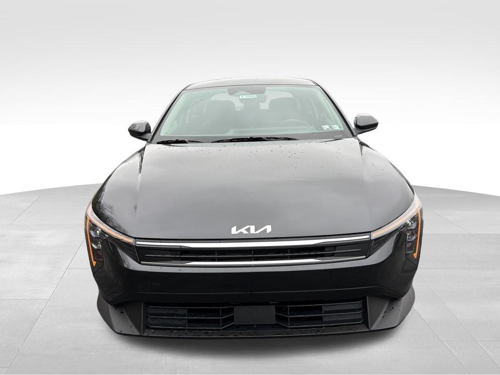 new 2025 Kia K4 car, priced at $23,307