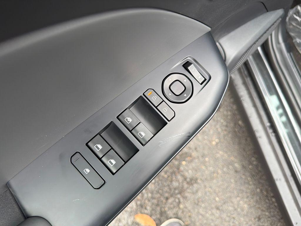 new 2025 Kia K4 car, priced at $23,307