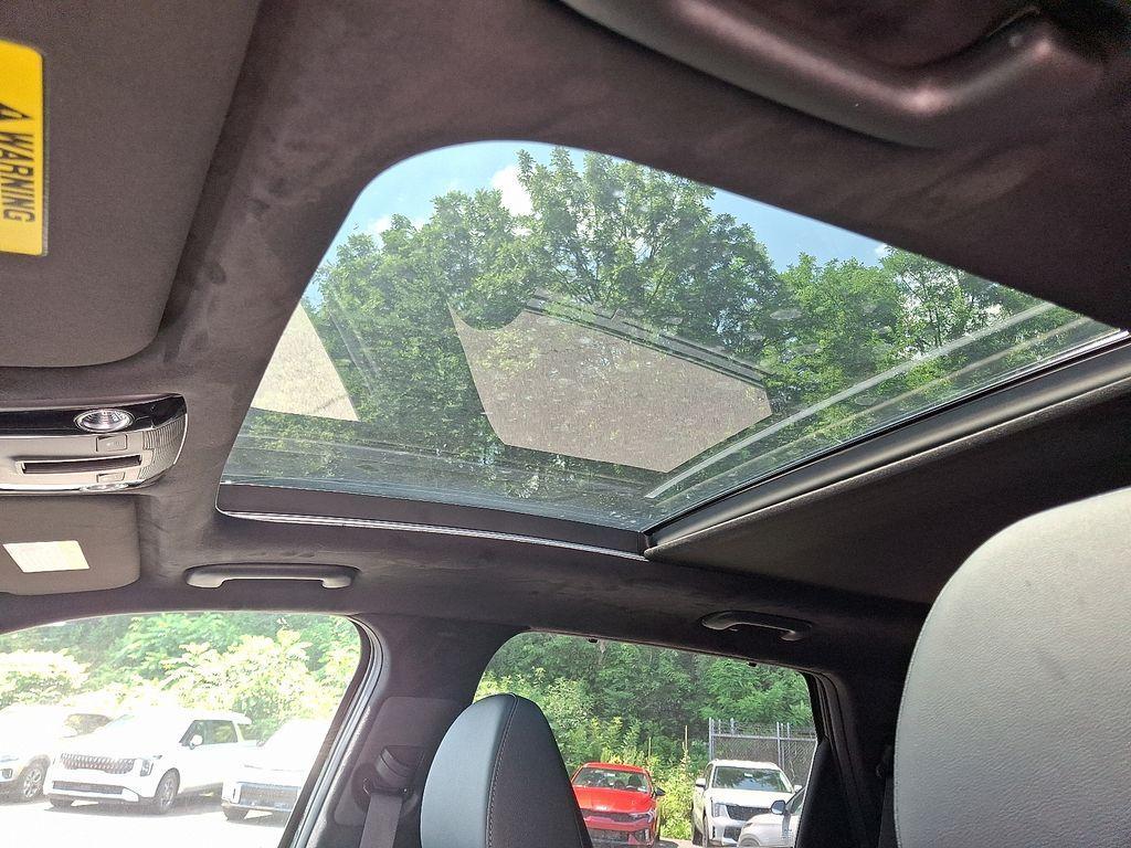 new 2025 Kia Sorento car, priced at $44,920